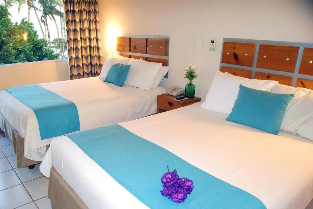 La Concha Beach Hotel & Club