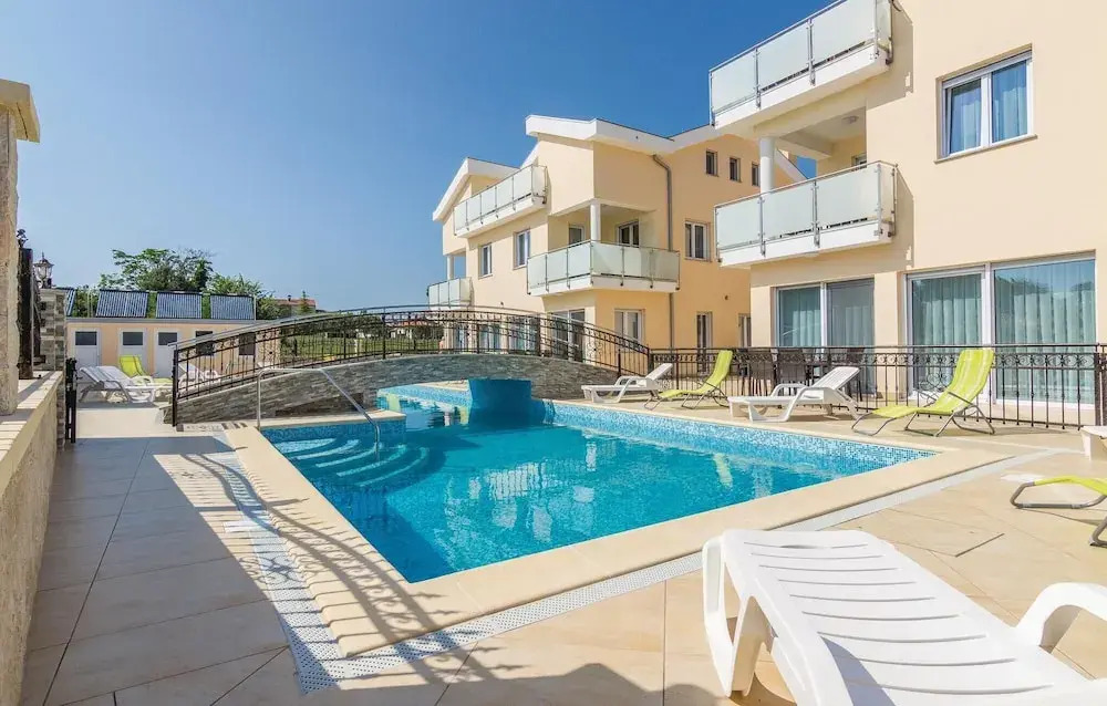 Awesome Home in Funtana With Wifi and 4 Bedrooms
