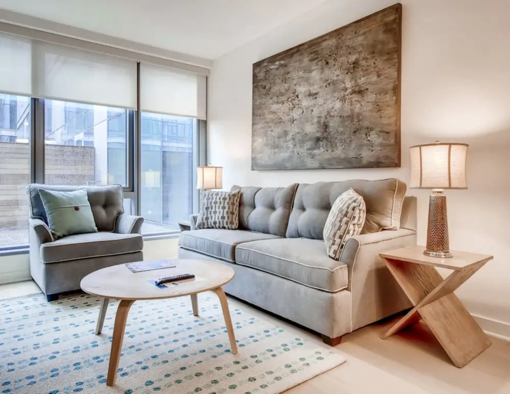 Global Luxury Suites Capitol Riverfront