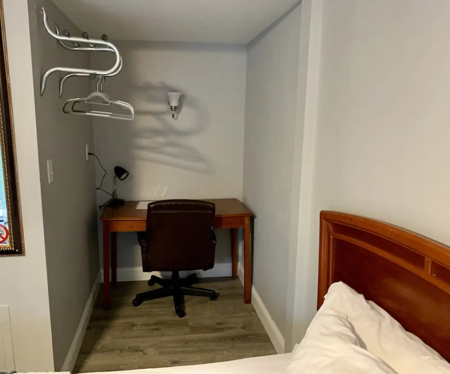 Hill Top Motel