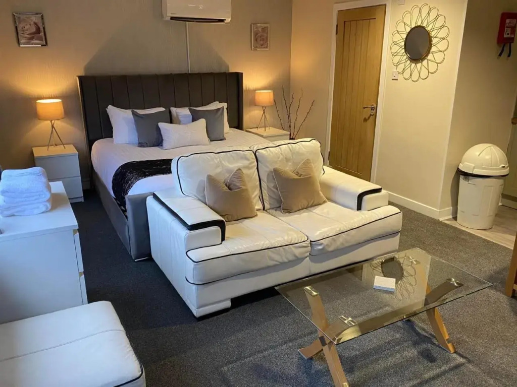 Balmaha Lodges and Apartments