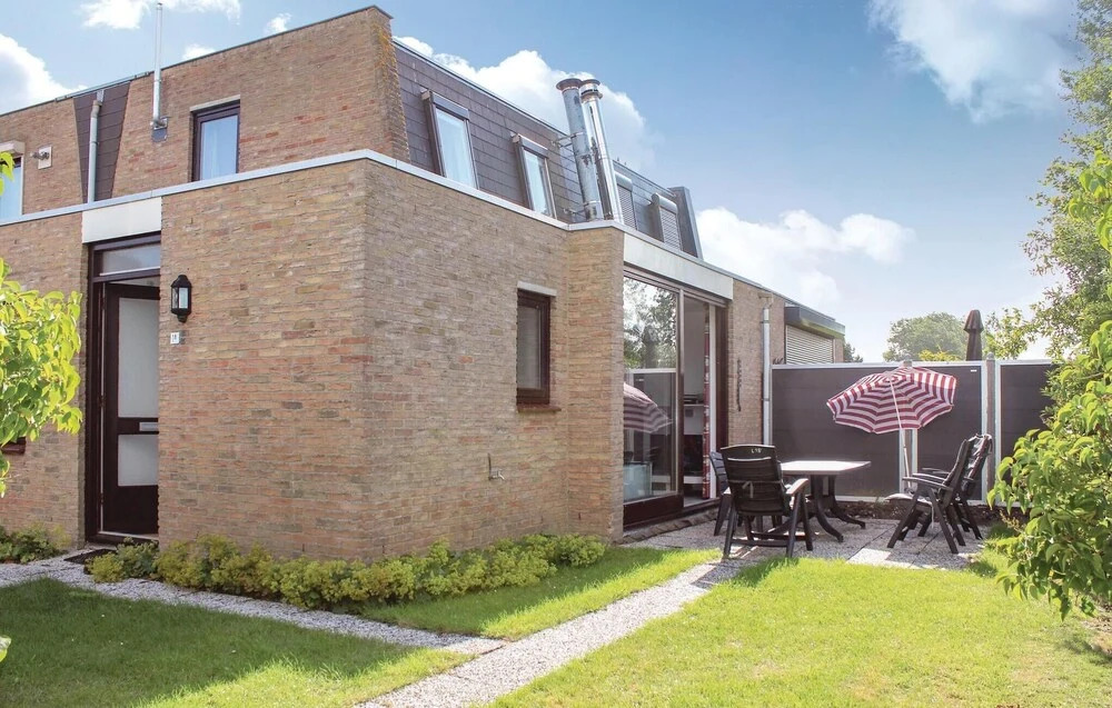 Beautiful Home In Nieuwvliet-Bad