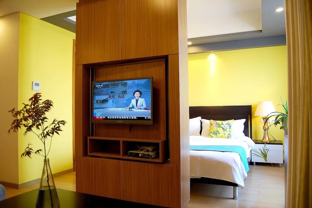 River View Boutique Hotel Beibin Road