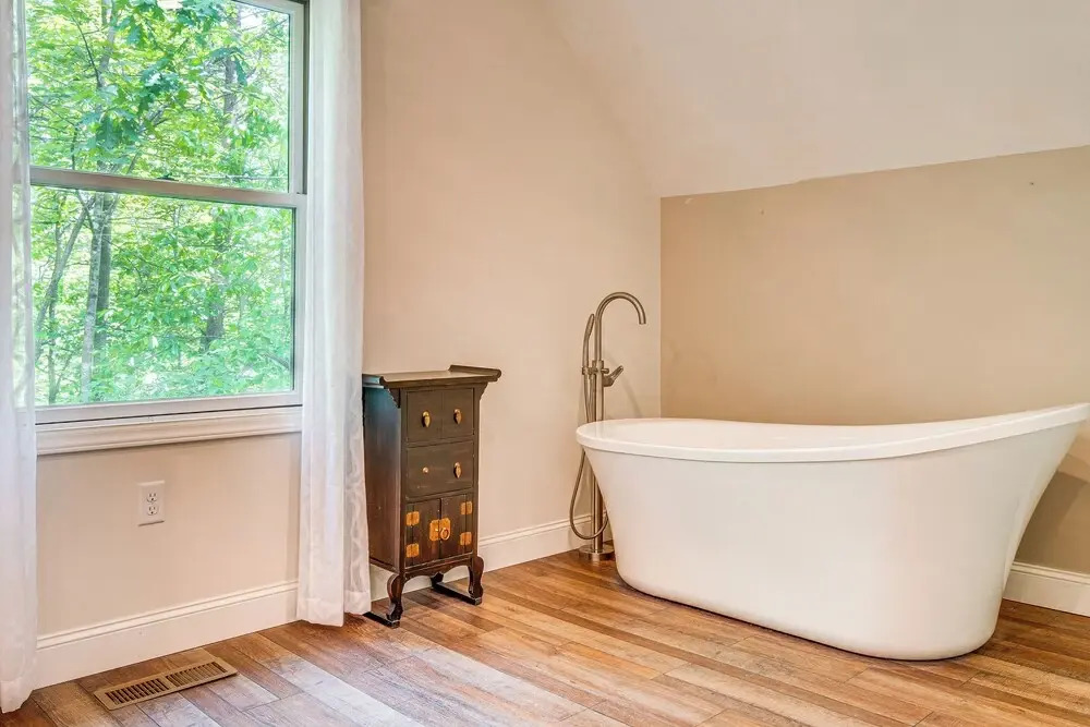 Lake Lure Mountain Retreat w/ Fire Pit & Gas Grill
