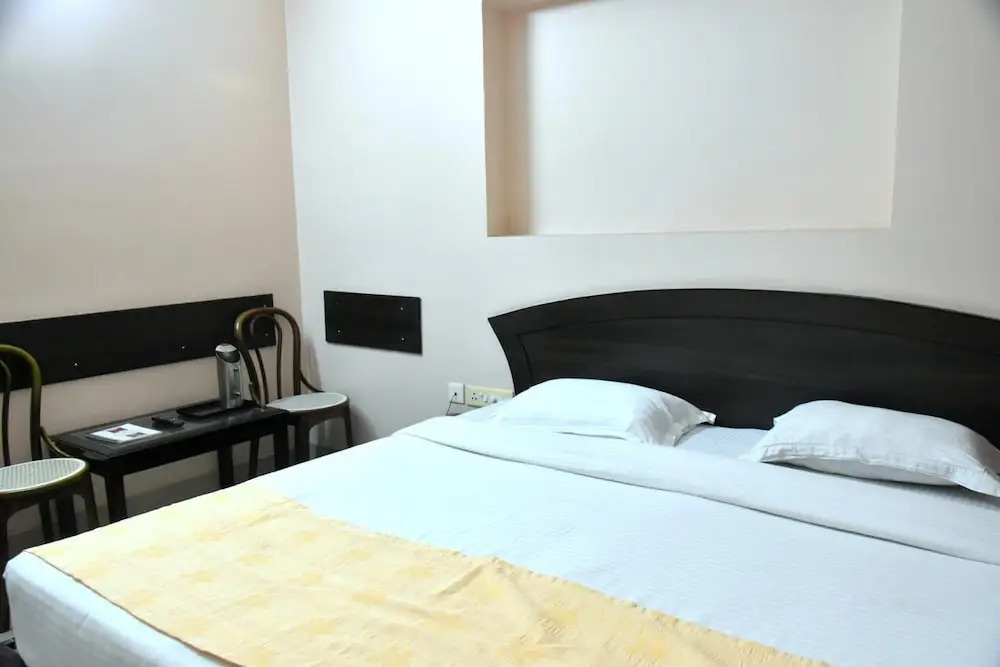 Hotel City Grand Varanasi