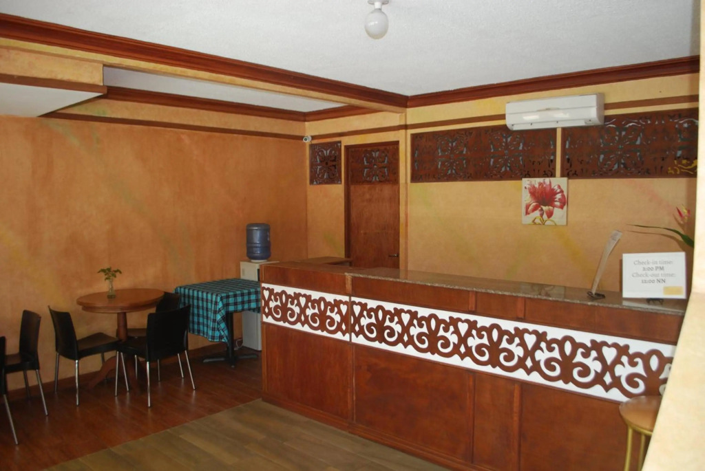 RedDoorz Plus at Balai Sofia Bed & Breakfast Batangas