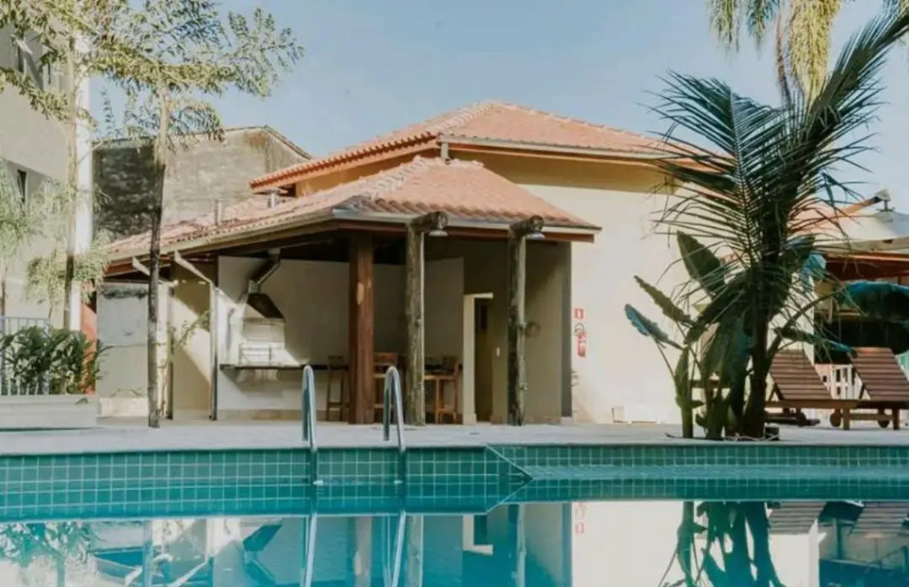 Jardim das Palmeiras II Home Resort JP2 Ubatuba - Apartamento com 2 Dorms, 1 Suíte, Condomínio com Piscinas, Sauna, Churrasqueira, Academia e Salão de Jogos