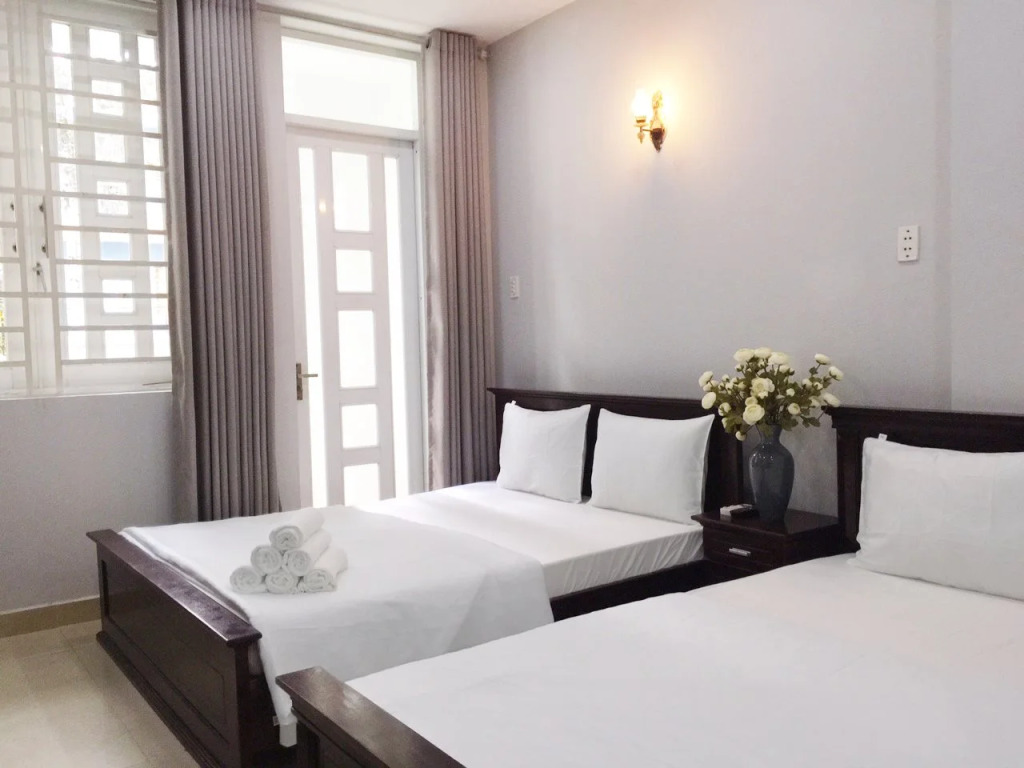Venus Hotel - Free Airport Shuttle