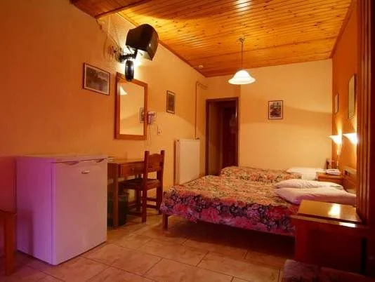 Hotel Lefas