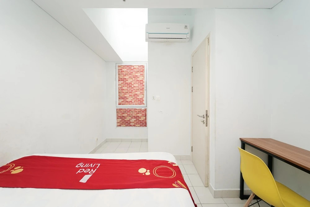 RedLiving Apartemen Patra Land Urbano - Happy Rooms Tower Mid-West with Netflix