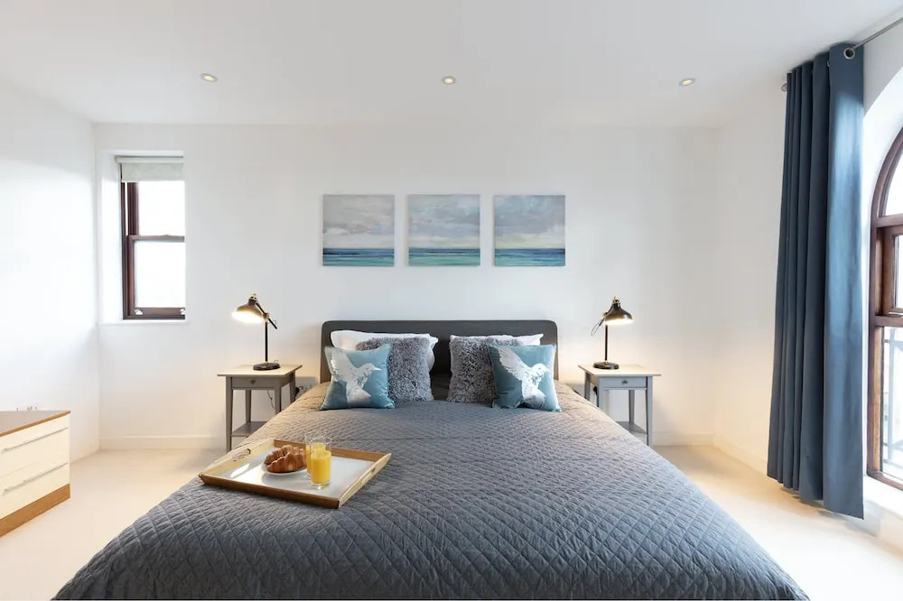 Hampden Apartments - The Henry