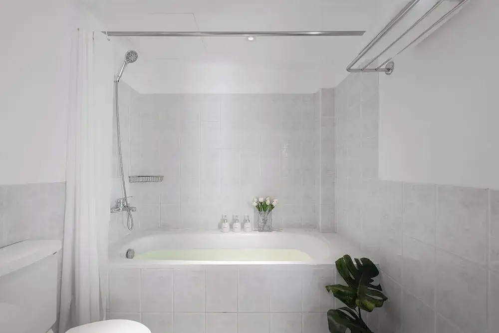 M Village Hotel Hai Bà Trưng, a brand of Modern Village Lifestyle