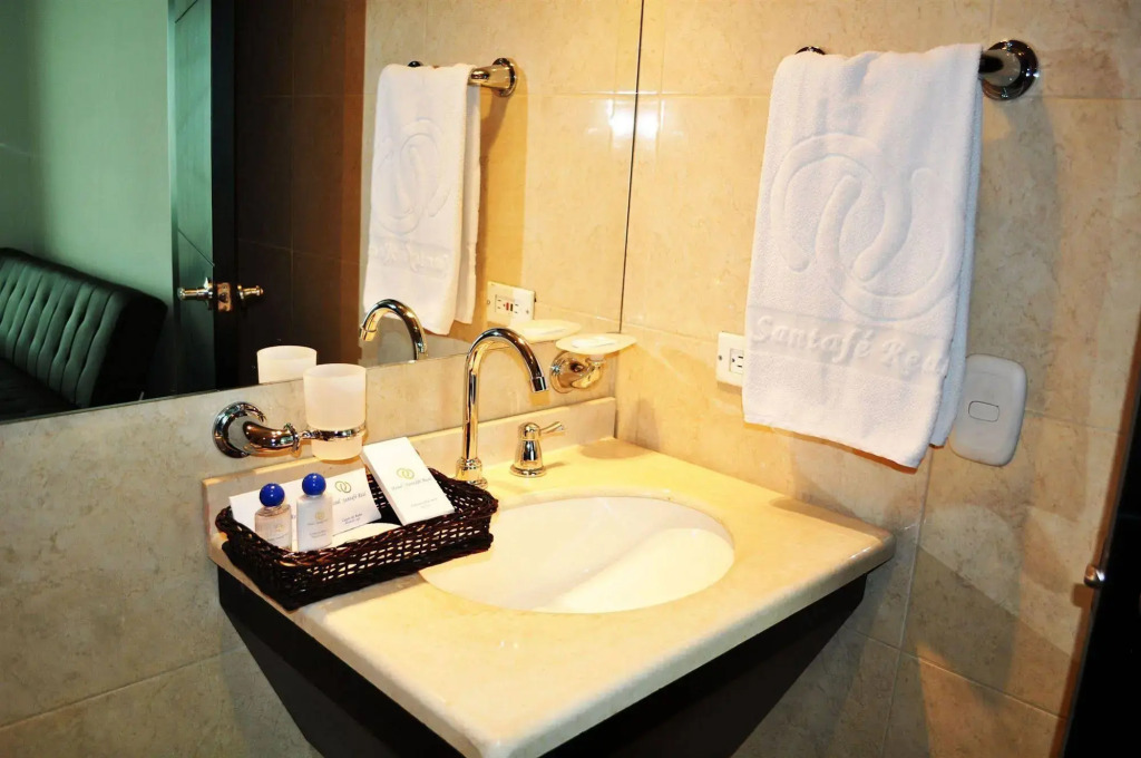 Hotel Santafe Real