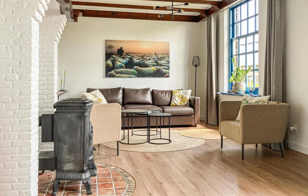 2 Bedroom Awesome Home In Loon Op Zand