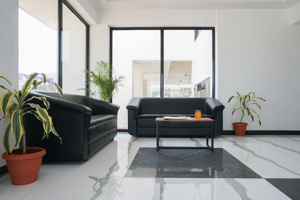 OYO 14437 Casa Fedora