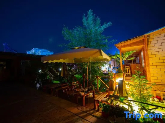 Tukes County Yunian Homestay