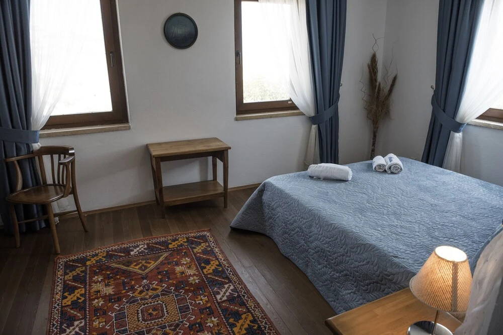 Alesta Hotel