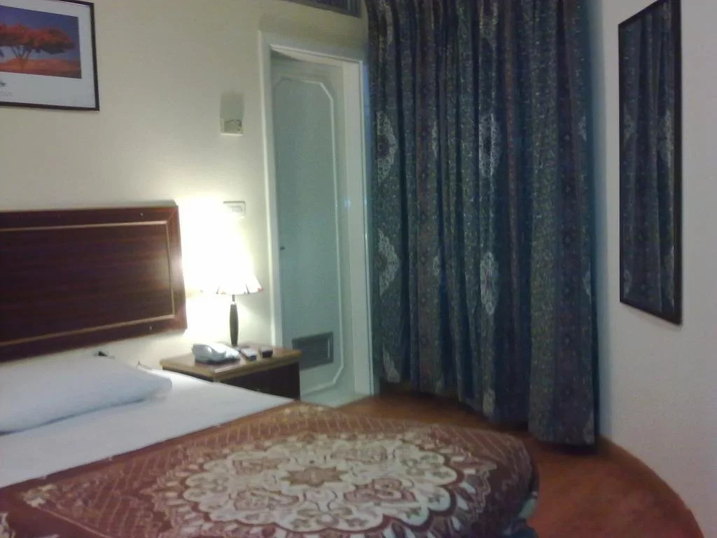 Blue Marine Hotel