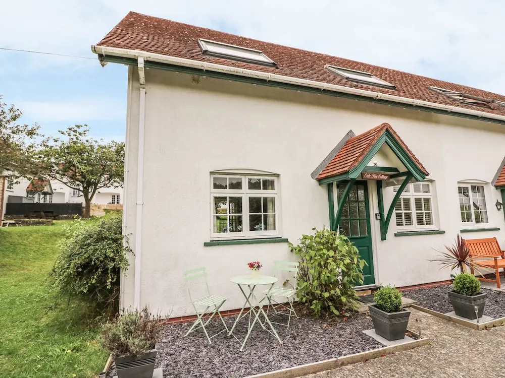 Oak Tree Cottage