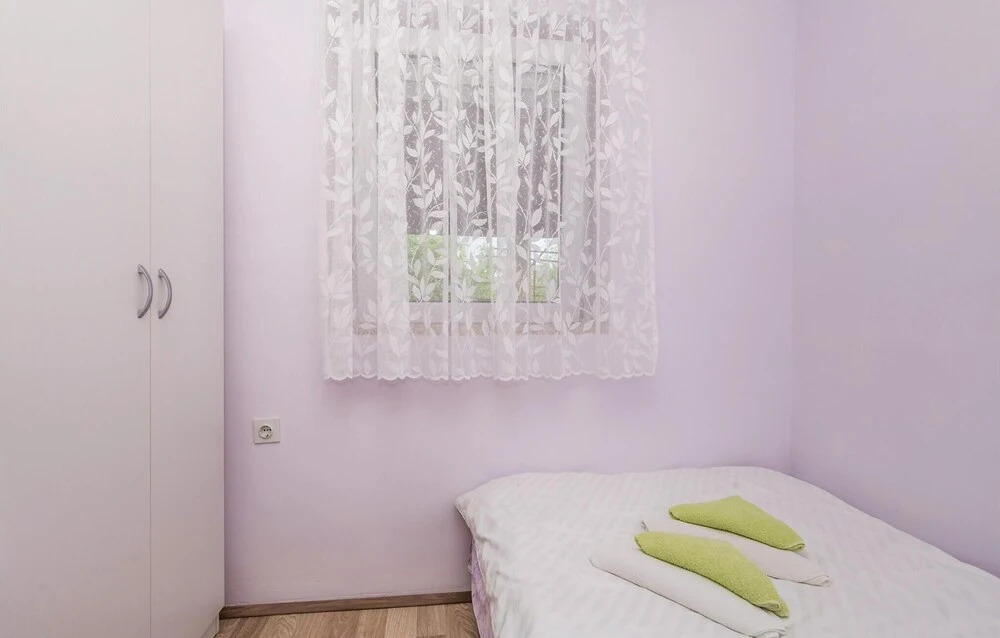 Awesome Apartment in Bresca With Wifi and 2 Bedrooms