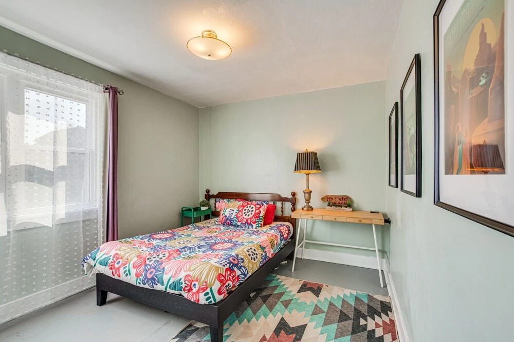 Pet-friendly Pittsburgh Home: 3 Mi to Downtown!