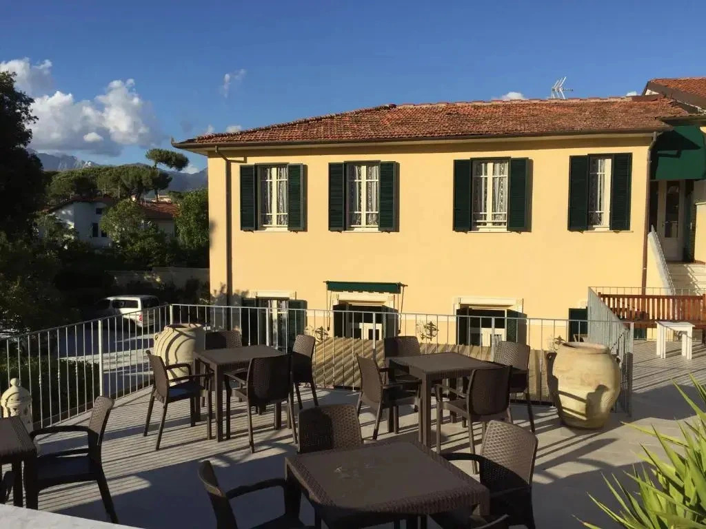 Hotel Verdesolemare