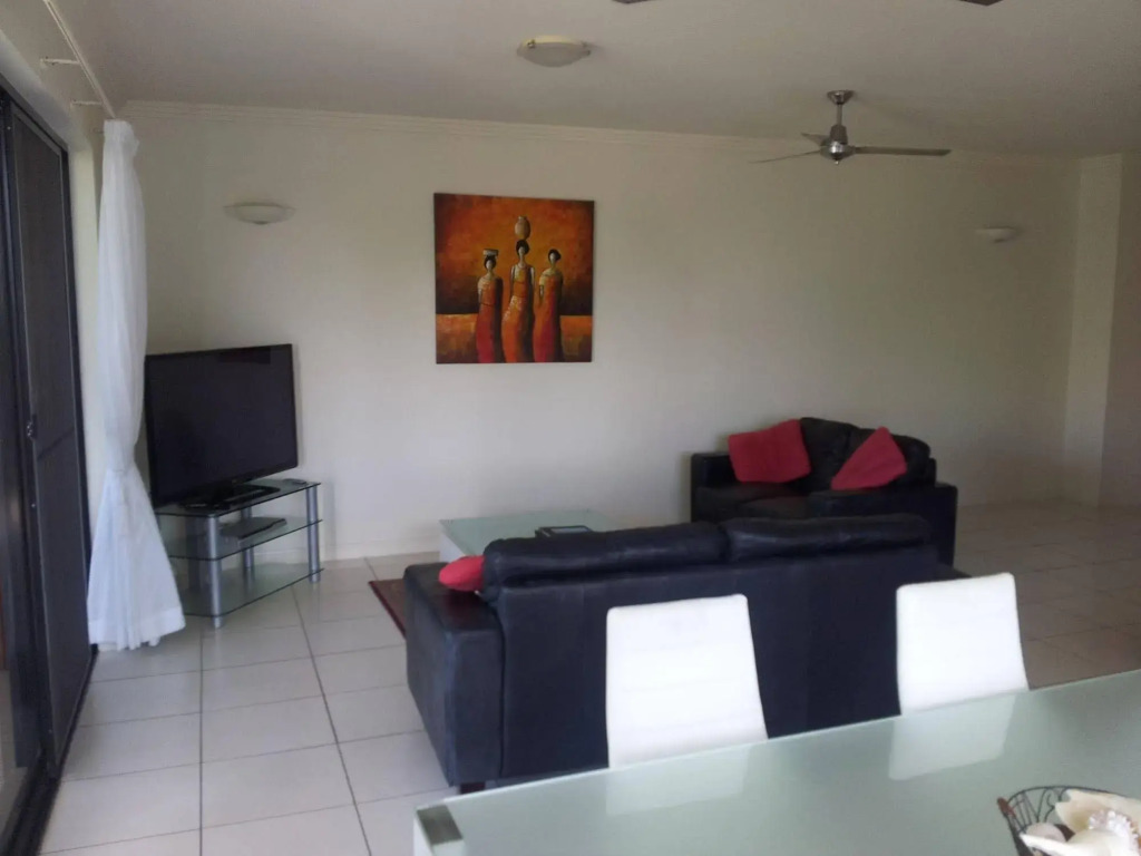 Meridien Beachfront Apartments at Trinity Beach