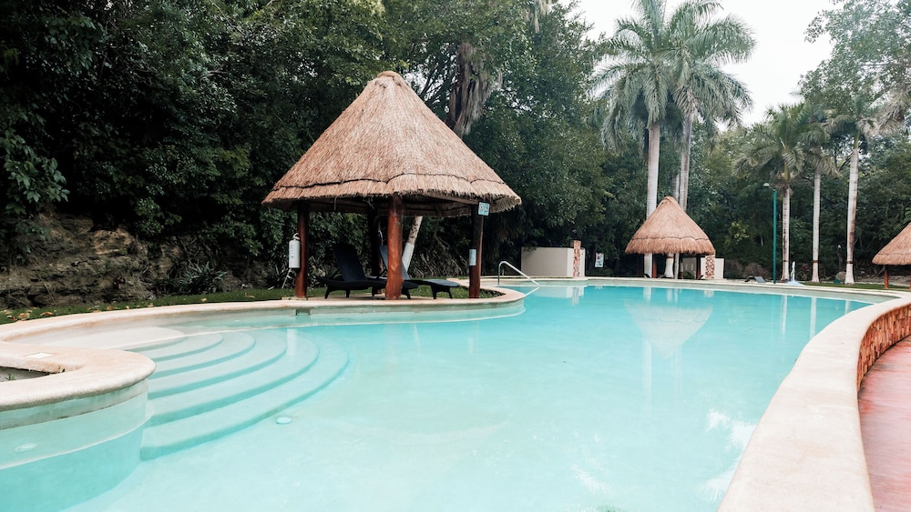 Regatta Villa in Puerto Morelos
