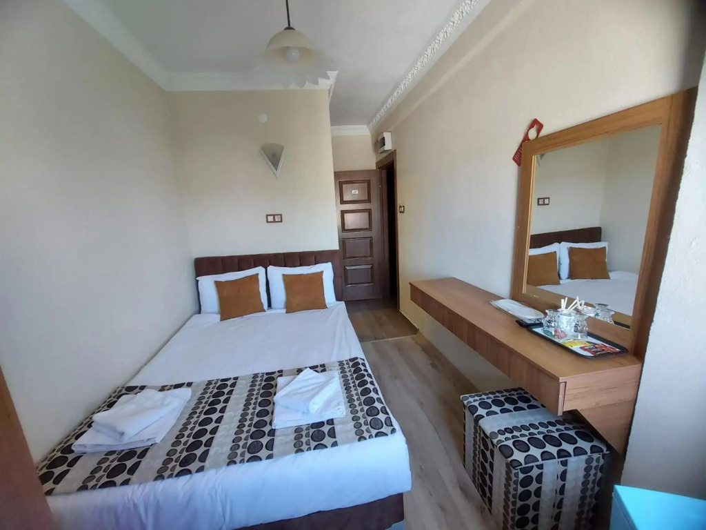 Biter Hotel
