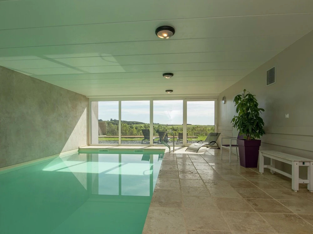 Splendid Holiday Home in Nadrin With Infrared Sauna & Heated Pool