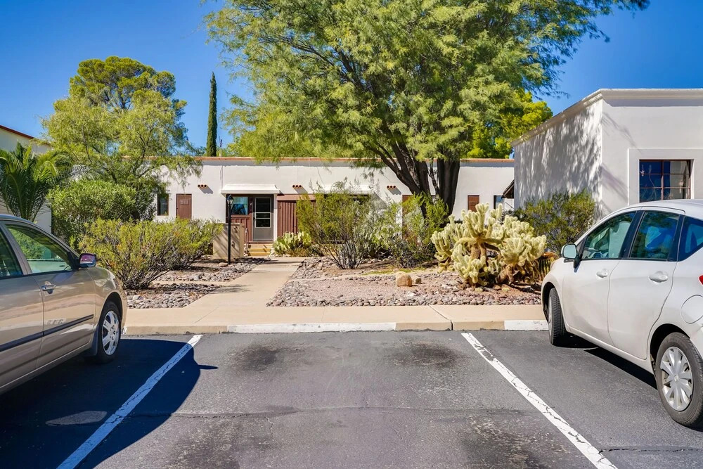 Gorgeous Green Valley Getaway w/ Community Pools!