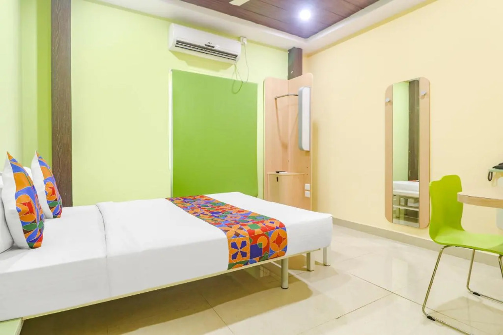 Via Airport Stay Inn - Nr, Rajiv Gandhi International Airport