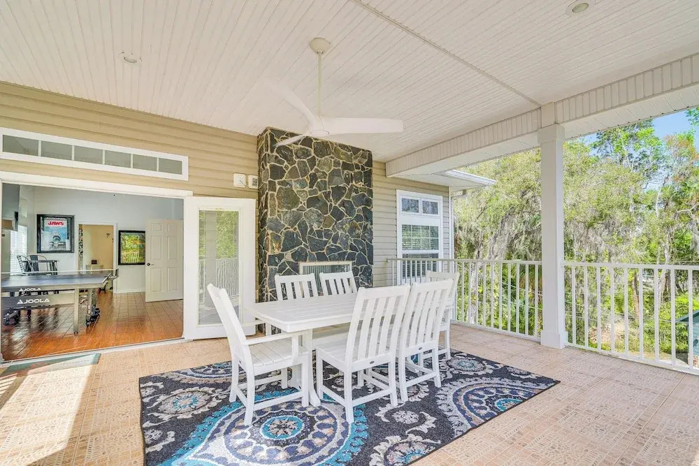 Decks, Docks & Kayaks: Waterfront Homosassa Gem