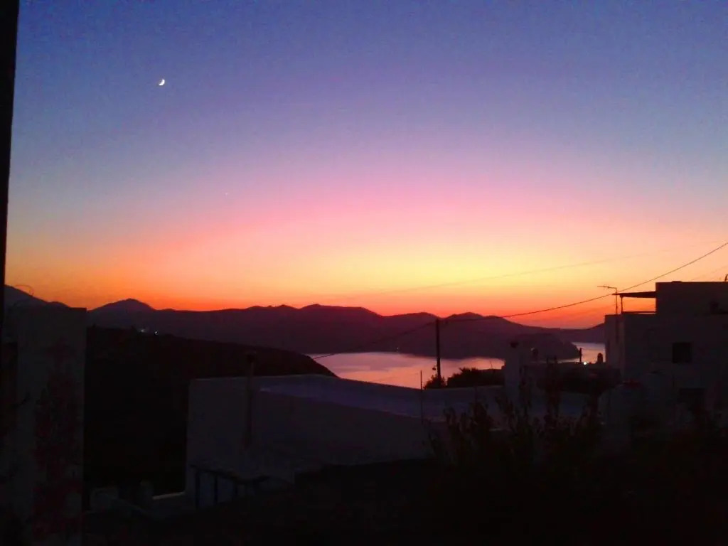 Georgia Rooms Milos