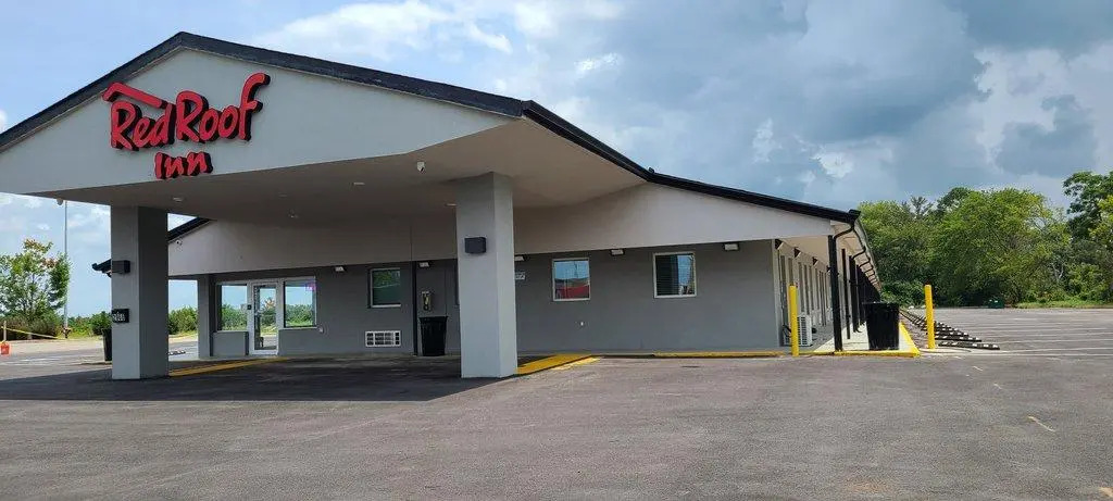 Red Roof Inn Byron