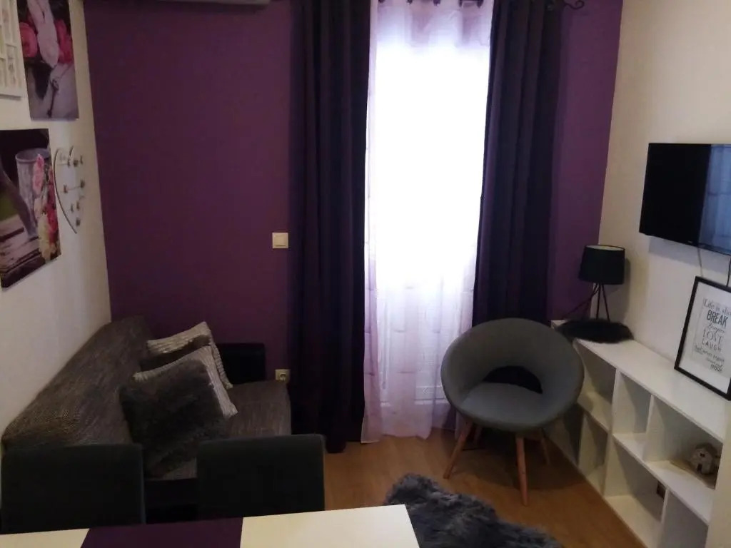 Tomena apartments