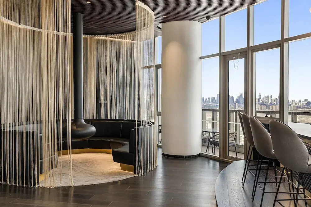High-rise Balcony Unit With City Views, Gym, Pool