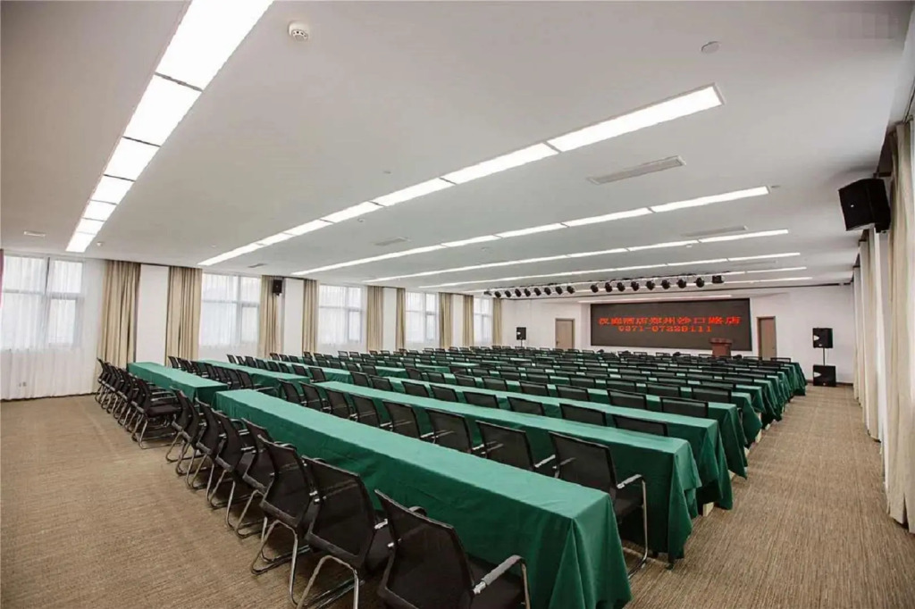 Hanting Hotel Zhengzhou Shakou Road