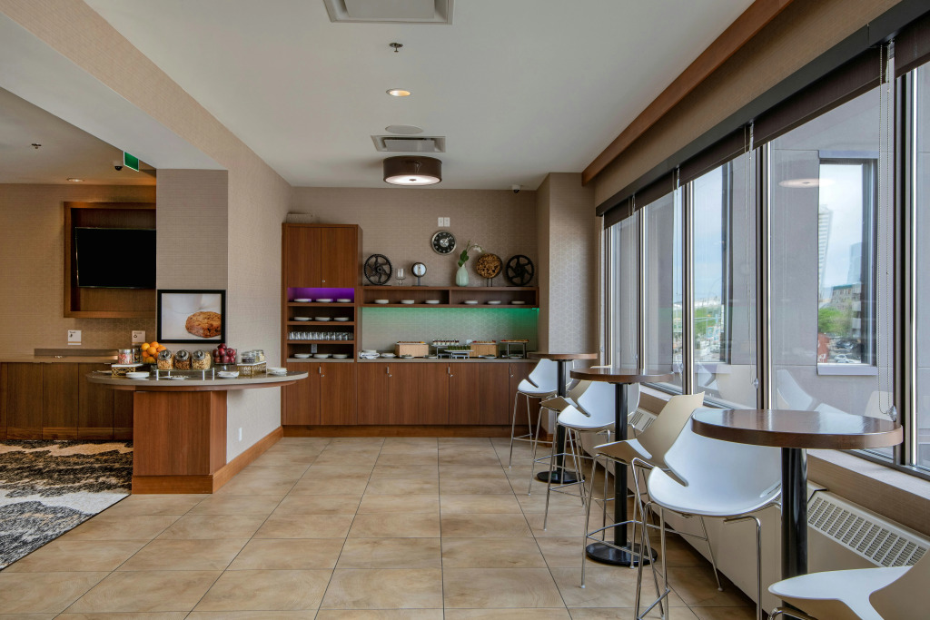 DoubleTree by Hilton Hotel & Conference Centre Regina