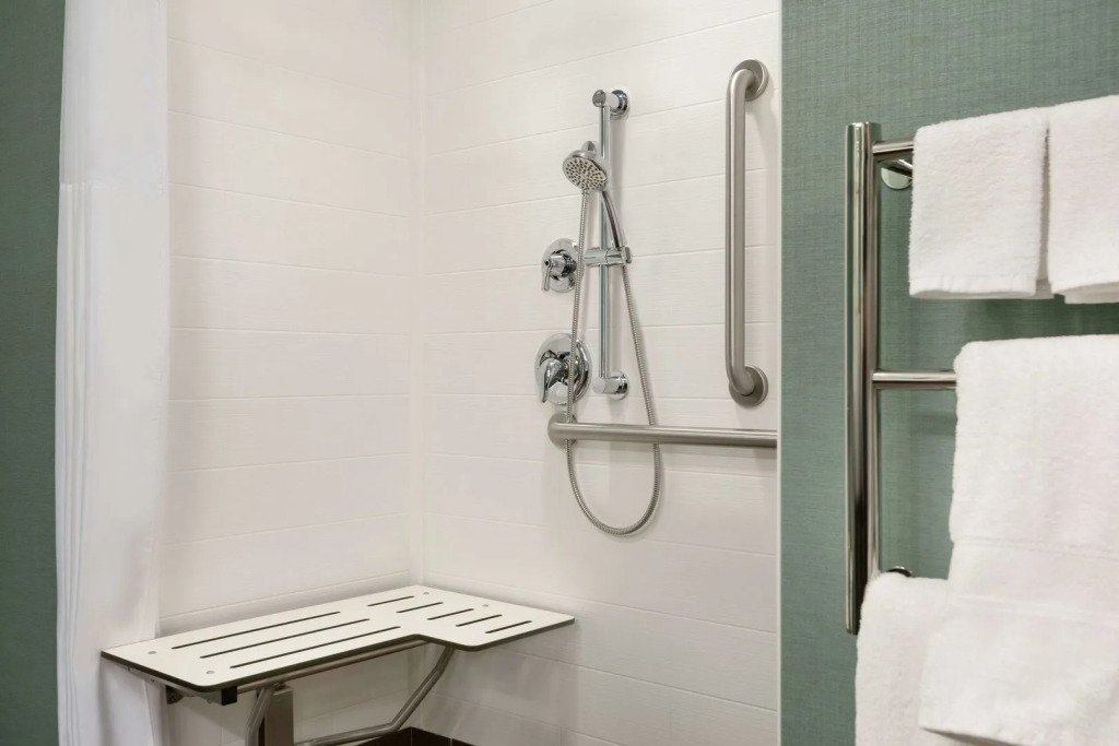 Hampton Inn & Suites York South
