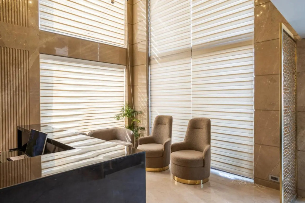 Hotel Golden Aura
