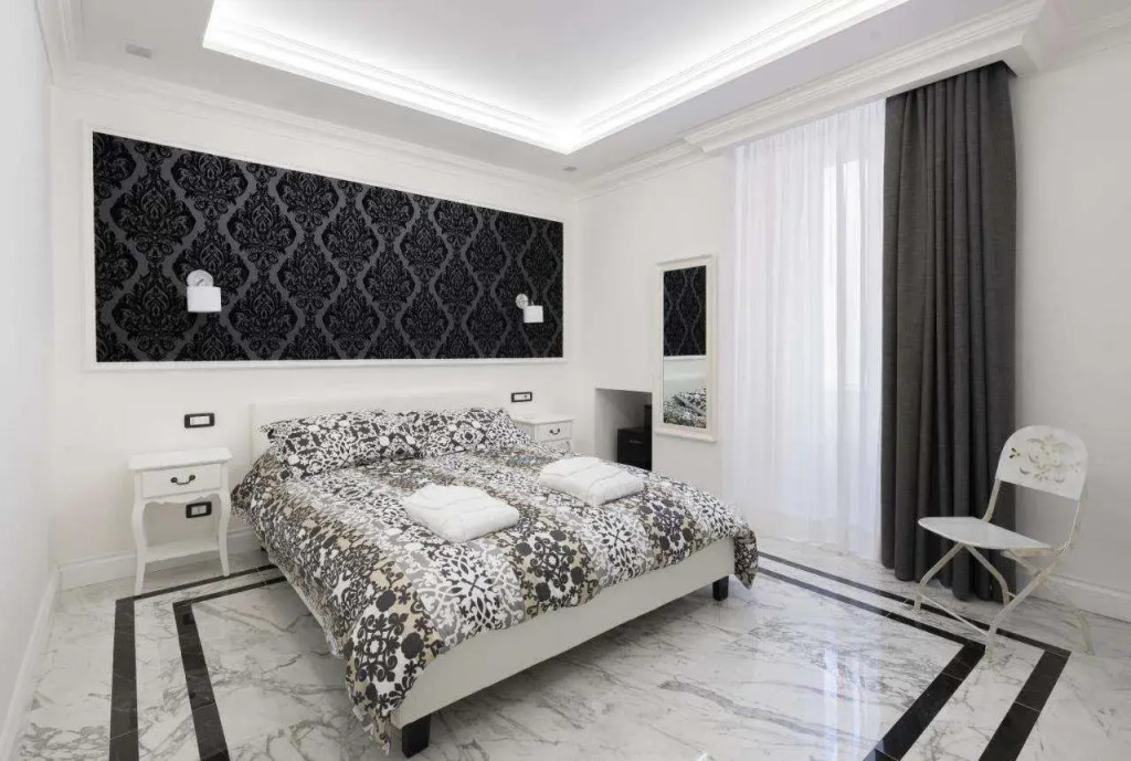 Aurora Luxury Suites