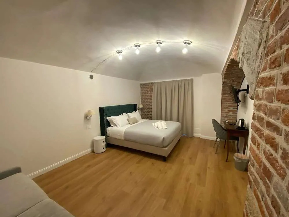 Carlo Felice Boutique Hotel