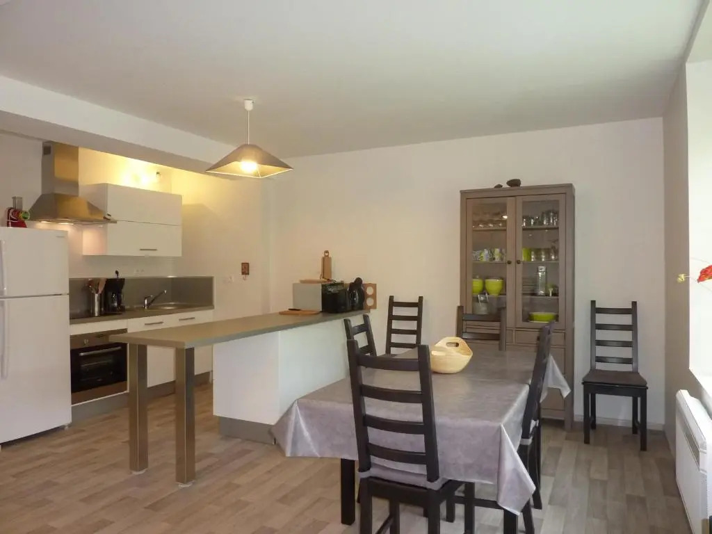 Appartement Mont-Dore, 3 pièces, 6 personnes - FR-1-608-12