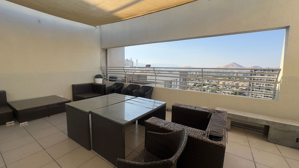 Oceana Suites Estacion Central