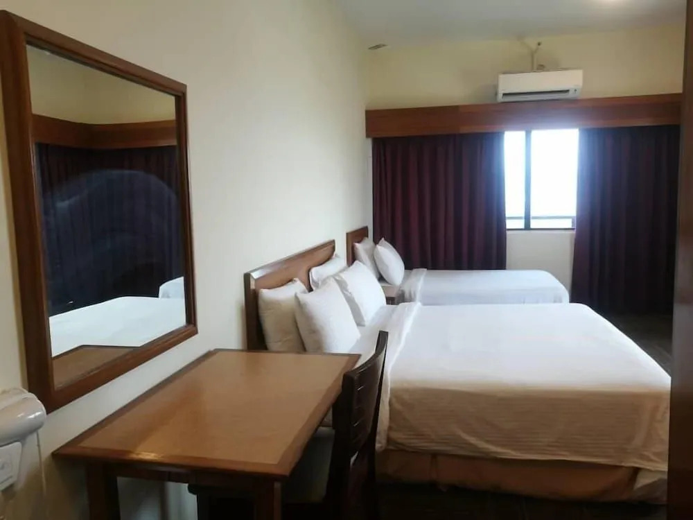 Le Home @ Cempaka Suites