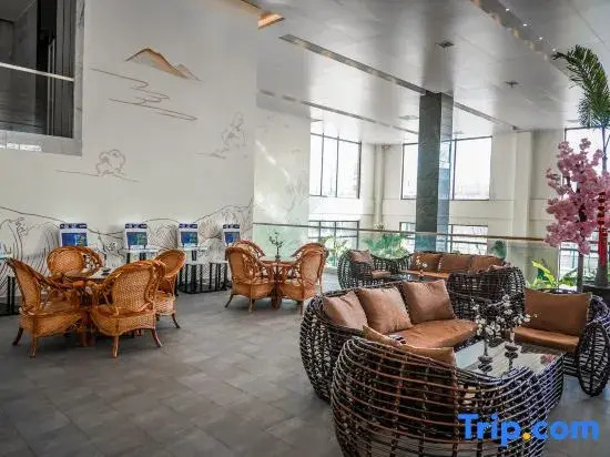 Hanlin Ruihe Hot Spring Resort in Meihekou