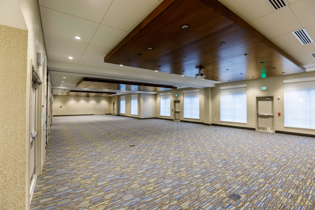 Holiday Inn Express & Suites - Sturbridge by IHG