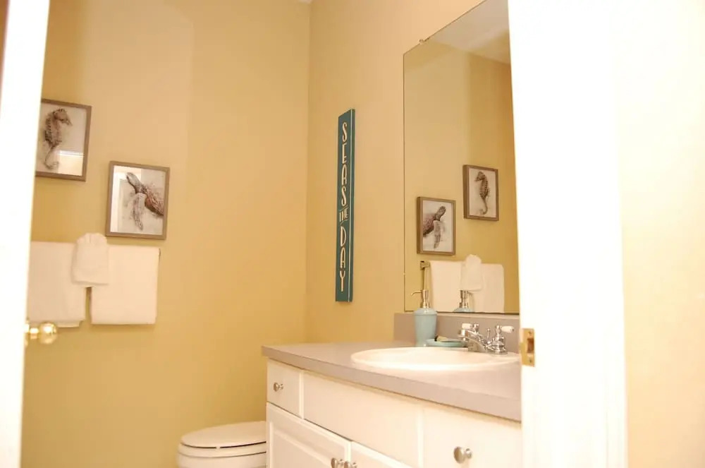 Legacy Villa 1006 3 Bedrooms 2 Bathrooms Condo