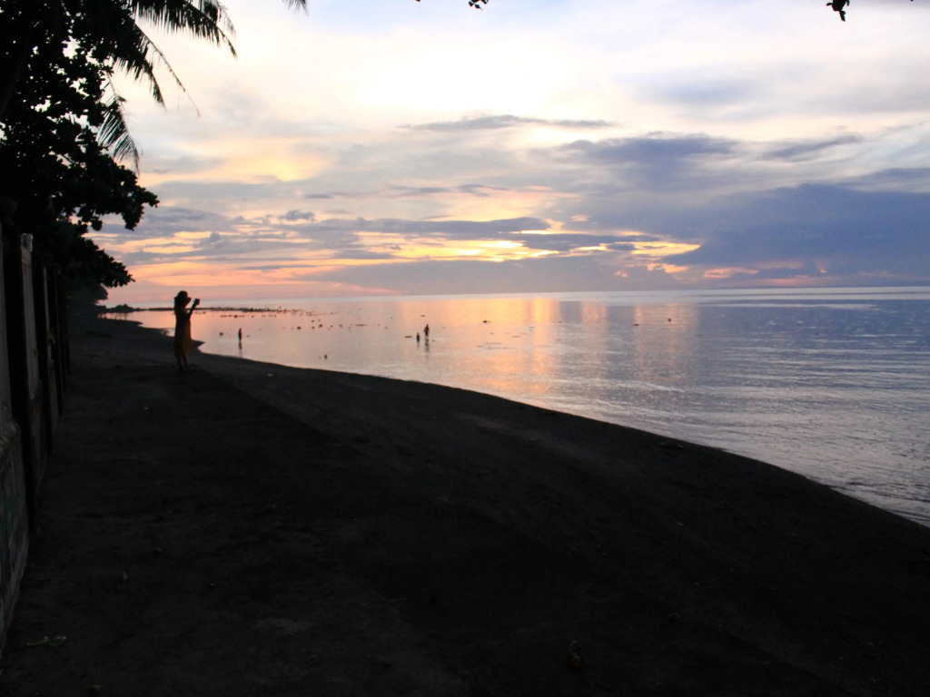 Julys Haven Seaside Pension Camiguin